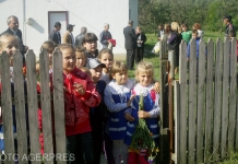 An școlar nou, probleme vechi: Într-un sat din Caraș-Severin, elevii vor învăța în casa învățătorului