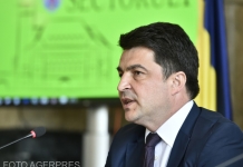 Breaz: În momentul de faţă, nu există nicio şcoală în România care să nu beneficieze de cel puţin un calculator