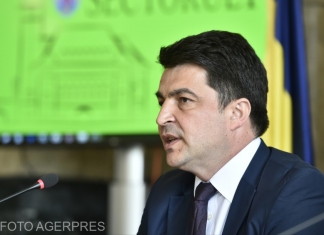 Breaz: În momentul de faţă, nu există nicio şcoală în România care să nu beneficieze de cel puţin un calculator