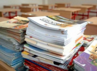 MEN: Manualele pentru clasele I-VI şi cele pentru VIII-XII retipărite au ajuns în şcoli