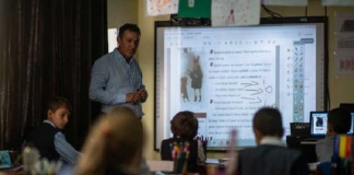 Ce așteptări au profesorii în noul an școlar. Marian Cîrlig, învățător: ”Din păcate, de la Revoluție încoace, s-a tot încurajat mediocritatea în învățământ”
