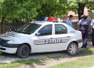 Învățătoare din Satu Mare, reținută după ce a atacat doi elevi cu spray lacrimogen pe motiv că au deranjat ora
