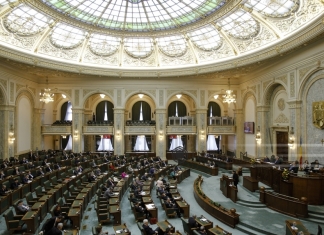 Cum au fost tratați elevii într-o ședință la Parlament: ”Senatorii au dat dovadă de lipsă de respect, vorbind într-un mod batjocoritor”