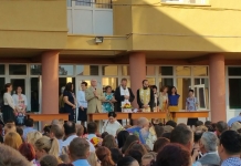 Slujbele religioase, la început de an școlar. Ministrul interimar al Educației: ”Nu este absolut nimic ilegal”