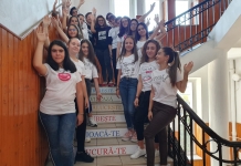Elevii unei clase de la Școala Ferdinand I au donat pentru ”primul spital”: ”Știm că în construcția de 6 etaje și noi am pus o cărămidă!”