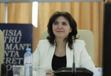 Ministrul Educației vrea să schimbe structura anului școlar de anul viitor: ”Se galopează prin materie. Copiii sunt debusolați”