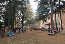 Care-i faza cu cititul? O întrebare ce-și găsește răspunsul în campania ”Toată școala citește”. Imaginile săptămânii