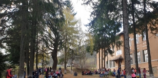 Care-i faza cu cititul? O întrebare ce-și găsește răspunsul în campania ”Toată școala citește”. Imaginile săptămânii