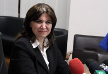 Monica Anisie vrea 1% din PIB pentru Ministerul Educaţiei la rectificarea bugetară
