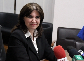 Monica Anisie vrea 1% din PIB pentru Ministerul Educaţiei la rectificarea bugetară