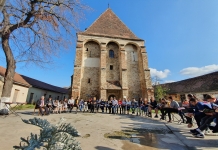”Toată școala citește”, două luni de la lansare. Anca Tîrcă: O mulțime de copii frumoși și profesori entuziaști au adus plăcerea cititului în școlile lor