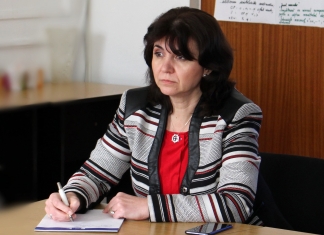 Monica Anisie: Dacă nu va trece de Parlament proiectul privind amânarea evaluării transdisciplinare, ministerul va iniţia o ordonanţă de urgenţă