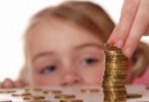 Deputații din Comisia pentru muncă au decis dublarea alocațiilor pentru copii