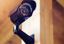 Consiliul Naţional al Elevilor se opune instalării camerelor video în sălile de clasă: ”Poate afecta modul în care se desfăşoară actul de predare-învăţare”