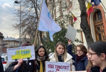 Andrei Mihai Tănase (AEC), după discuțiile cu ministrul Educației: Elevii ar putea circula gratuit de la 1 septembrie doar pe baza carnetului