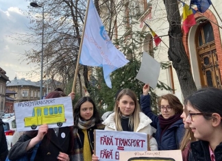 Andrei Mihai Tănase (AEC), după discuțiile cu ministrul Educației: Elevii ar putea circula gratuit de la 1 septembrie doar pe baza carnetului