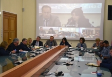 Ministrul Educației: Este imperios necesar să nu mai înceapă cursurile imediat după realizarea acțiunilor de dezinfecție și dezinsecție