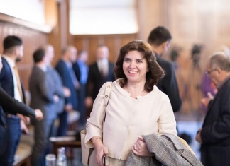 Anisie: Școala trebuie să pregătească tineri pentru noi tipuri de locuri de muncă şi pentru rezolvarea unor probleme dificil de anticipat astăzi