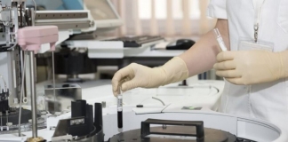 Cursuri suspendate pentru 14 zile în clasa elevului de 16 ani din Timișoara, depistat cu noul coronavirus UPDATE