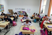 Cum „rezistă” pauza de lectură la o școală din Dâmbovița. Directorul adjunct: ”Copiii nu s-au plictisit. Din contră, sunt foarte motivați” FOTO
