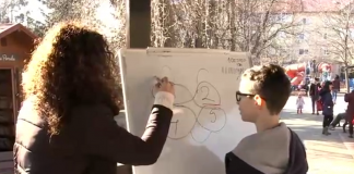 Matematica predată prin metoda ”AHA!”. Copiii au învățat în parc fracțiile, cu exemple din viața reală și cu ajutorul jocului