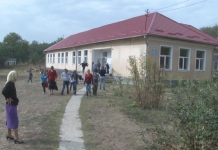 Numărul şcolilor care beneficiază de programul ”Masă caldă” crește de la 350 la 450, a anunțat ministrul Educației – decizie Guvern