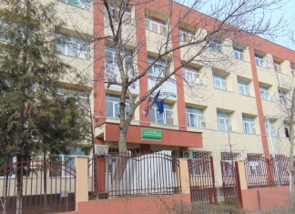 Consiliul Local sector 1 nu a aprobat achiziţionarea unui imobil pentru Școala ”Herăstrău” unde se învață în trei schimburi