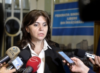 Școlile ar putea rămâne închise și după 22 martie. Monica Anisie: ”Am precizat deja că există posibilitatea prelungirii suspendării cursurilor”
