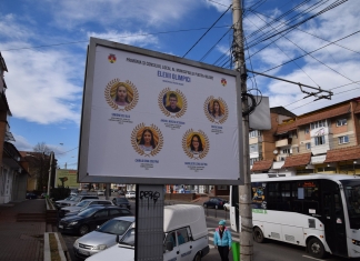 Elevii olimpici din Piatra-Neamț, promovați pe panourile publicitare din oraș FOTO
