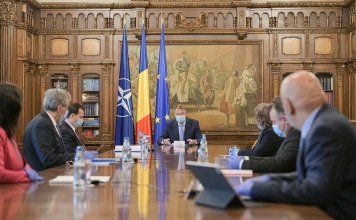 Klaus Iohannis: Elevii din clasele terminale nu sunt obligați să meargă la școală. Ei au această oportunitate, dar nu este nimeni obligat