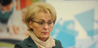 Liliana Romaniuc: „Mâine vom reveni la școala… de acasă, pentru încă vreo câteva săptămâni, după care va urma… Ce va urma?”