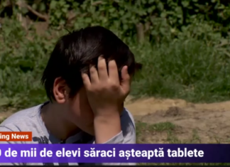 Școala pe un telefon vechi care se închide când începe ora. Vasile: ”Vreau să fim fericiți și să mergem la școală, nu să facem online”