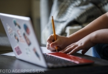 Cursuri online în șase unități de învățământ joi, 15 ianuarie. Activitatea didactică este suspendată într-o școală din județul Sibiu