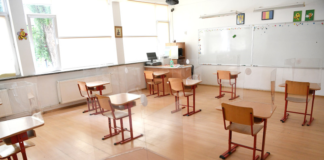 CNCD: Interzicerea accesului candidaţilor cu temperatură de peste 37,3 grade la examenele naţionale este discriminare indirectă