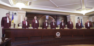 Decizie CCR: Legea care reglementează învăţământul online este neconstituțională