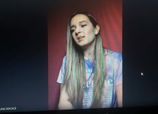 Proiectul muzical al unei eleve de clasa a X-a la ora de Istorie: “A fost sublim! Eu și restul clasei eram cu gura căscată” VIDEO