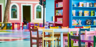 Calendarul înscrierii copiilor la creșă și grădiniță în anul școlar 2026-2027 – proiect. Reînscrierile se fac între 18 și 22 mai, înscrierile încep pe 25 mai