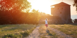 Vacanța de vară 2026. Cursurile anului școlar se încheie vineri, 19 iunie. În toamnă, școala va începe pe 7 septembrie