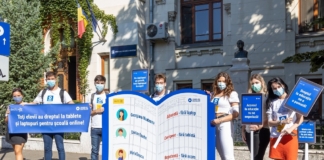 Catalogul celor 900.000 de elevi absenți pentru că nu au laptop sau tabletă, dus la Ministerul Educației