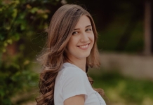 Carina, o elevă fermecată de cărți: Îi îndemn pe toți adolescenții să citească. Lectura poate opri timpul în loc și ne poate transpune în alte lumi
