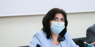 Monica Anisie spune că elevii care nu poartă mască de protecție la școală riscă să li se scadă nota la purtare