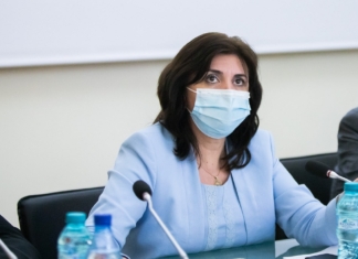 Monica Anisie spune că elevii care nu poartă mască de protecție la școală riscă să li se scadă nota la purtare
