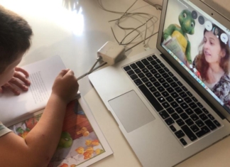 Atelierele în care copiii citesc și petrec alături de Franklin în lumea poveștilor, desfășurate anul acesta online