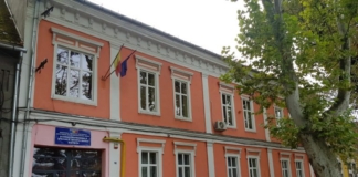 Școlile din Bistriţa, unde s-a depășit pragul de 3, vor funcționa în scenariul galben. Cursuri exclusiv online, în unitățile care au înregistrat îmbolnăviri