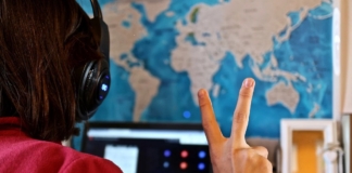 Platforma online unde profesorii pot găsi tot ce au nevoie într-un singur loc. Zece tinere învățătoare și educatoare au lansat ”TeacherME”
