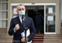 Ministrul Educației: Activitatea şcolilor nu are legătură cu rata de infectare/ Cei care se îmbolnăvesc trebuie să stea în izolare. Ceilalţi merg la şcoală