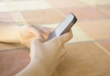 World Vision România: Pandemia şi şcoala online au dus la o izolare a elevilor. Aceştia sunt mult mai vulnerabili la pericolele din mediul online