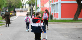 Evaluarea națională la clasa a II-a începe marți. Prima probă: Limba română – Scris. Modele de teste
