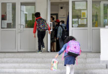 Evaluarea națională 2025 pentru elevii de clasa a II-a începe marți, 13 mai – modele de teste la Limba română – scris și citit și la Matematică