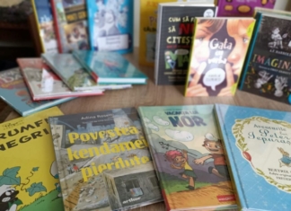 Maratonul lecturii, într-un sat din Cluj. Un proiect inițiat de o învățătoare, în care elevii vor citi și vor realiza un lanț fizic al lecturii în curtea școlii